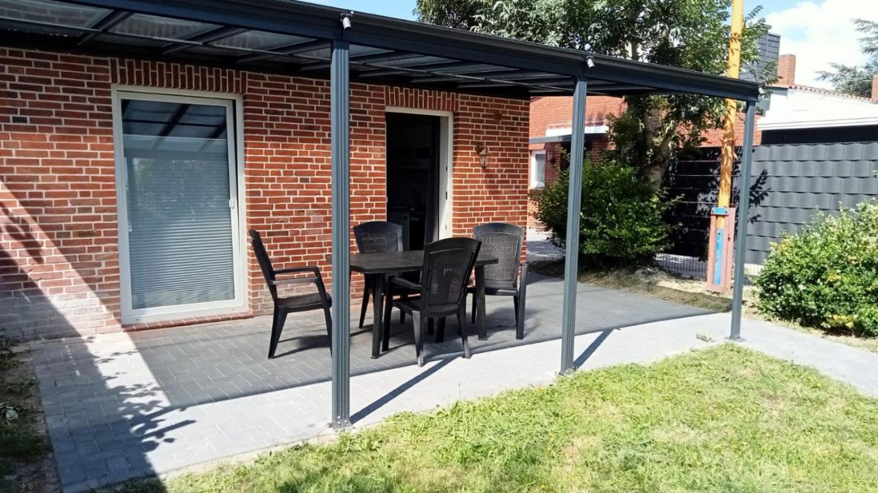 Ferienhaus am Binnenhafen Emden Exterior foto